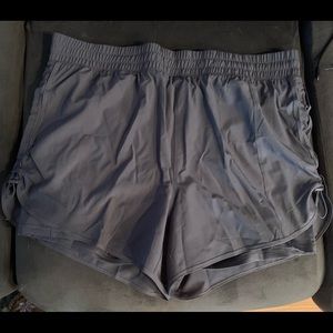 Avia Shorts